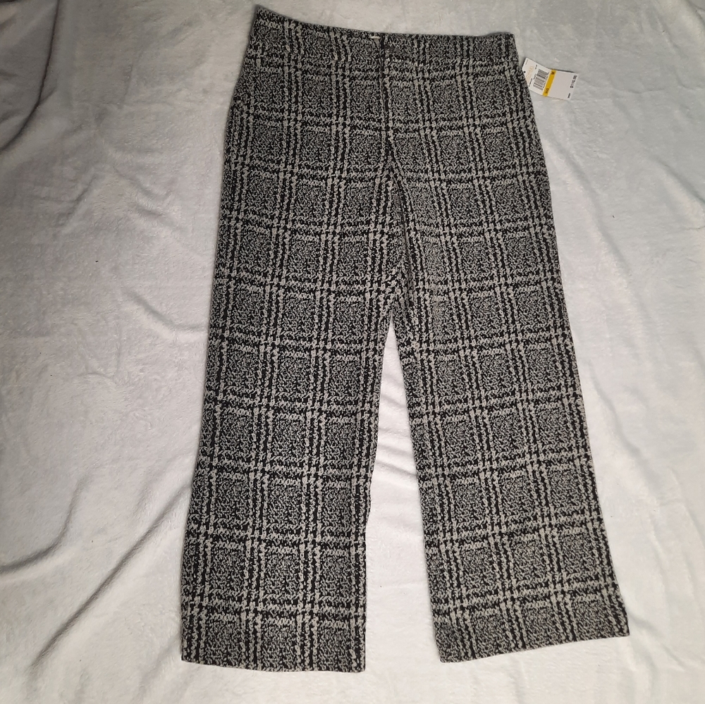 Michael Kors Alloy checked Crop pants  Size Medium NWT